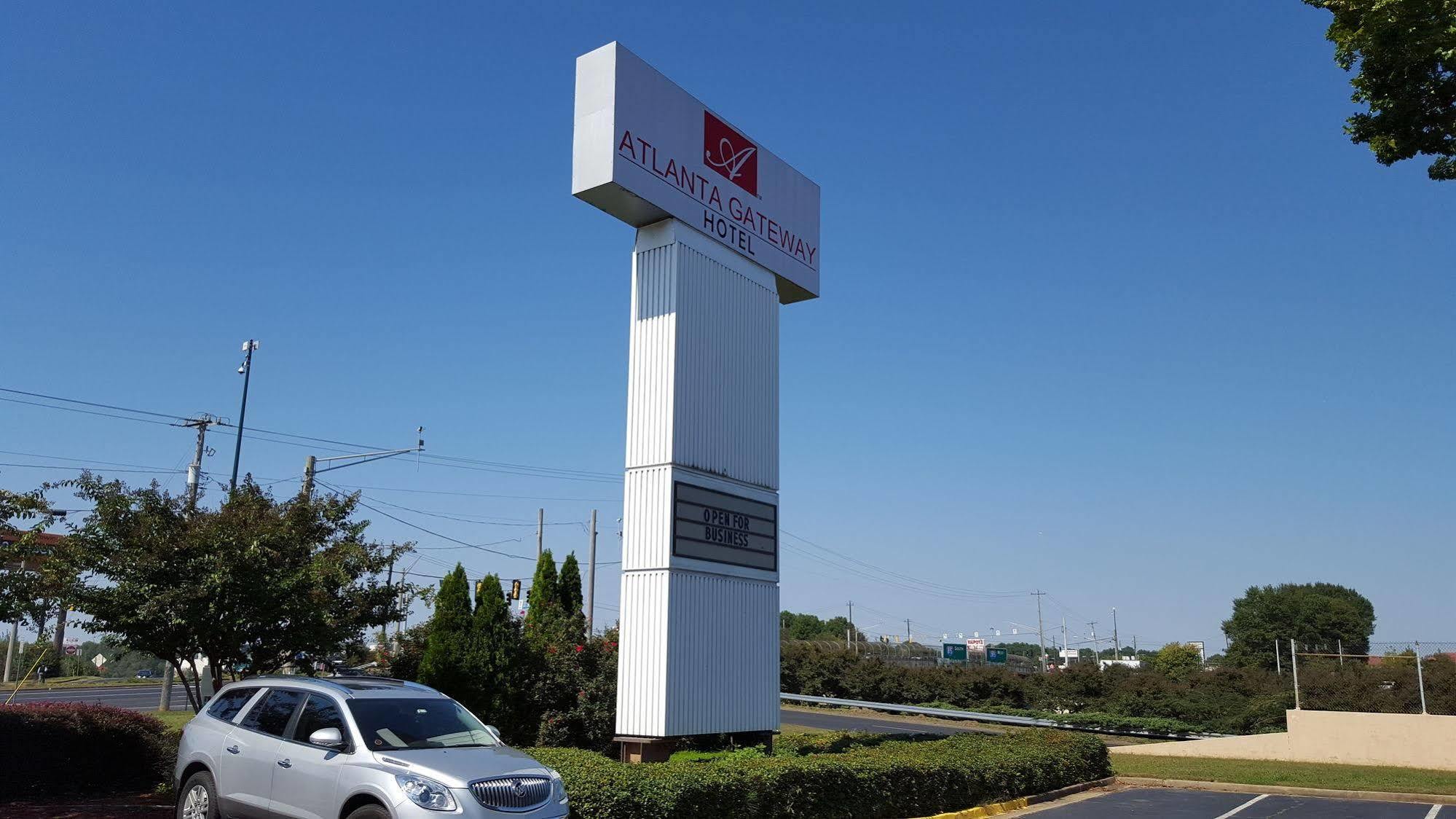 Отель Ramada Plaza By Wyndham Atlanta Airport Колледж Парк Экстерьер фото